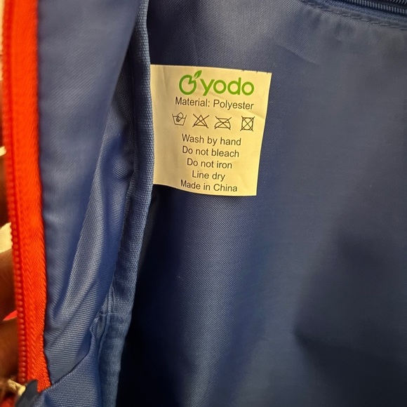Yodo Shark Backpack Blue and Red - Picture 7 of 10